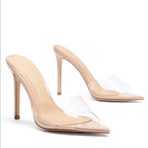 Beauty blogger -Nude - Picture 2 of 7